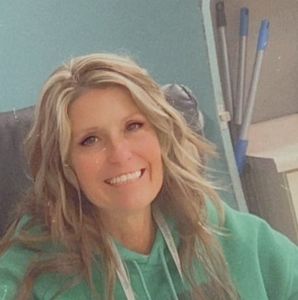 Meet your Posher, Lori